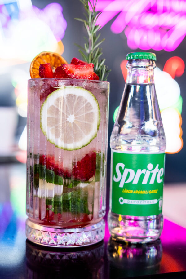 Strawberry Mojito